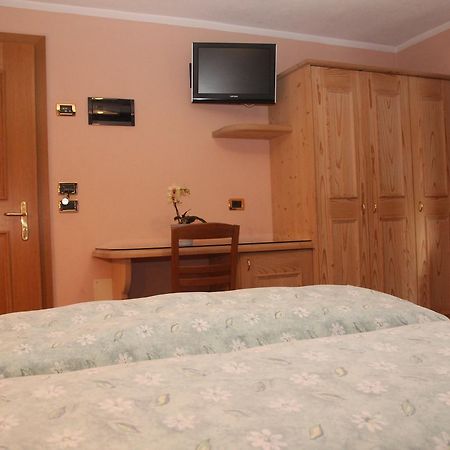 Albergo Caravasc Livigno Bagian luar foto