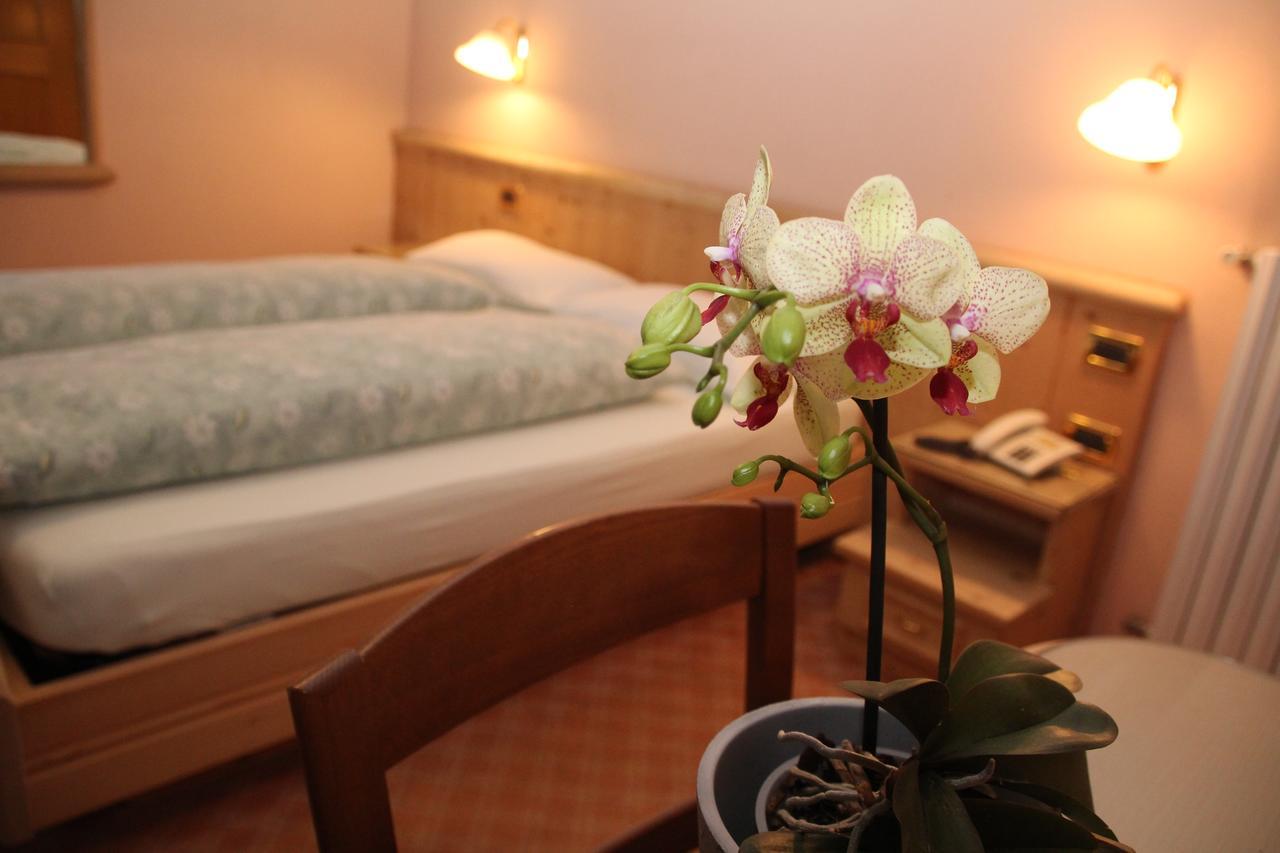 Albergo Caravasc Livigno Bagian luar foto